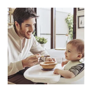 Ciotola e cucchiaino in legno di bambù con ventosa prugna - Miniland