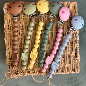 Catena porta ciuccio rainbow