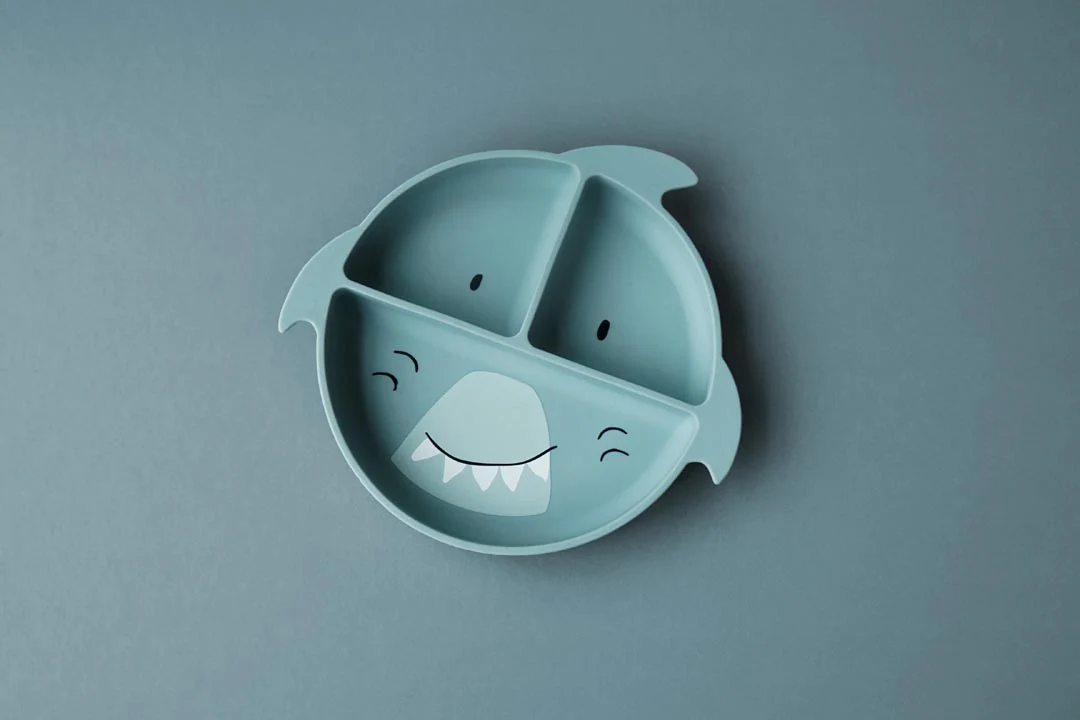 Piatto in silicone con suddivisioni e ventosa Mr. Shark - Trixie - immagine 4