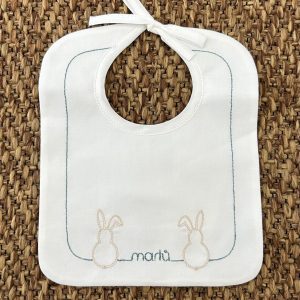Bavetta con ricamo coniglietti Marlù