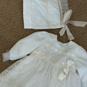 Abito battesimale champagne