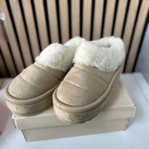 Pantofole donna modello mou