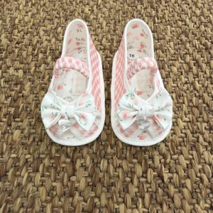 Scarpine bambina fiorellini con fiocco Ninnaoh