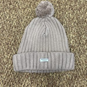 Cappellino di lana pon pon Donsje