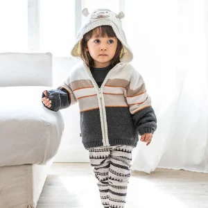 Giacca in maglia bianca per neonati